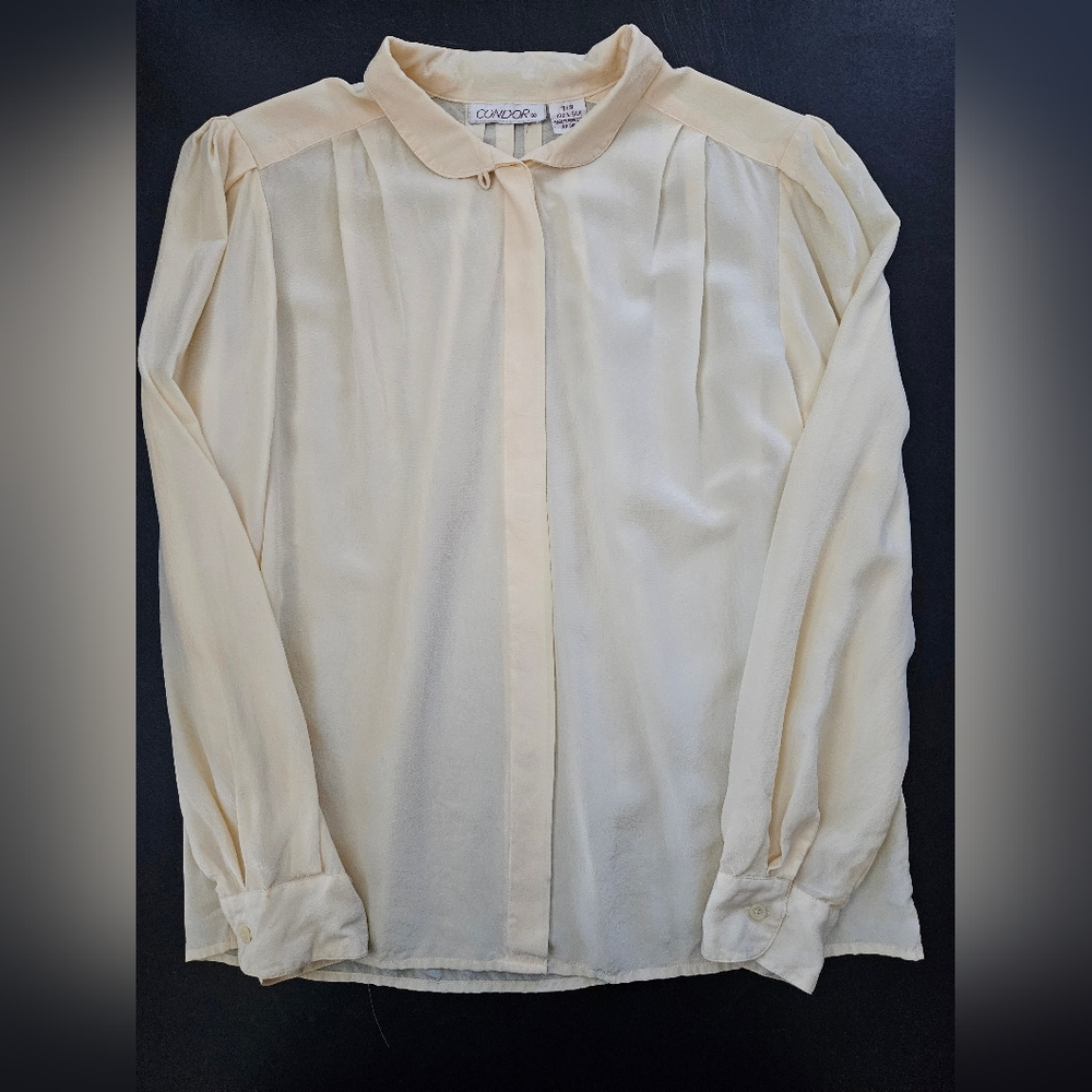 Vintage - Silk "Condor" Light Yellow Blouse - Size 7/8 - Hong Kong